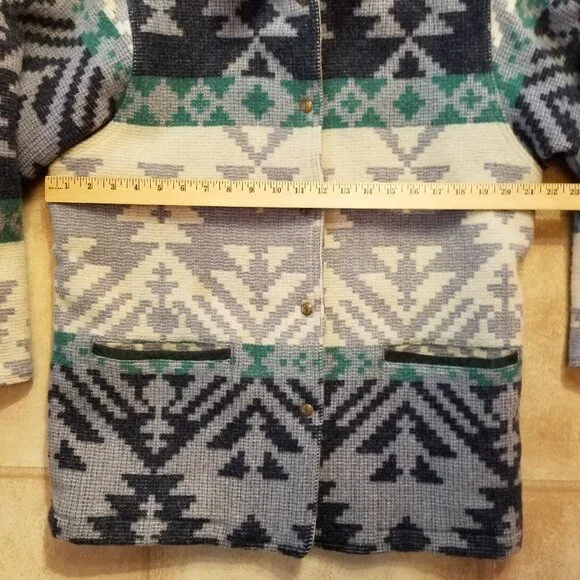 ✅VTG Woolrich Chore Jacket Women's LARGE Blue/Grey Aztec Southwest Wool✅STAINING - Picture 11 of 16